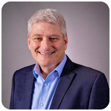 Earl Shiller Headshot.png